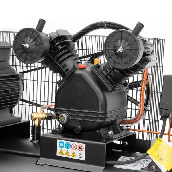 Компрессор Intertool PT-0013 728435 фото