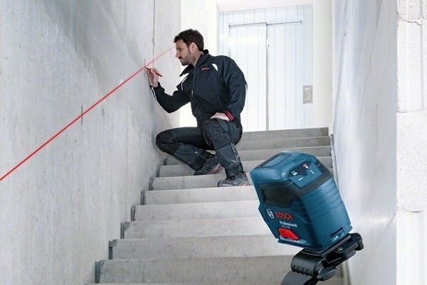 Лазерний нівелір Bosch Professional GLL 2-10 з чохлом (0601063L00) 726446 фото