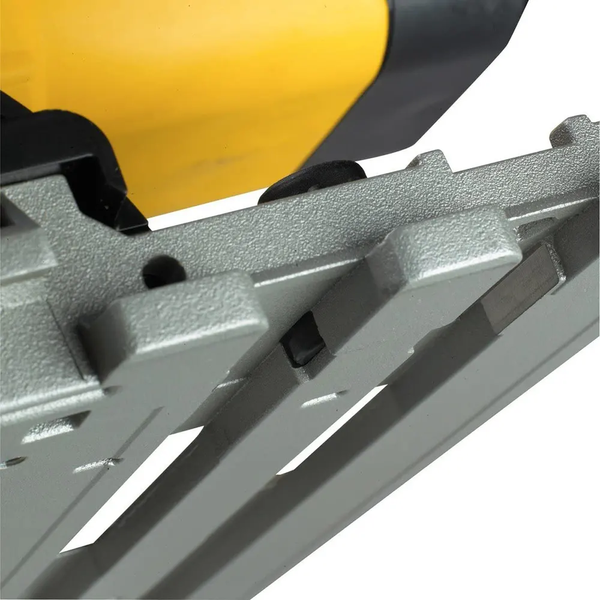 Пила дискова погружна DeWalt DWS520KT 727182 фото