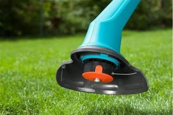 Триммер электрический Gardena SmallCut Plus 350/23 (09806-20.000.00) 727947 фото
