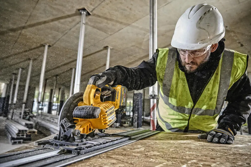 Пила дисковая аккумуляторная DeWalt DCS579NT (без АКБ и ЗУ) 727178 фото