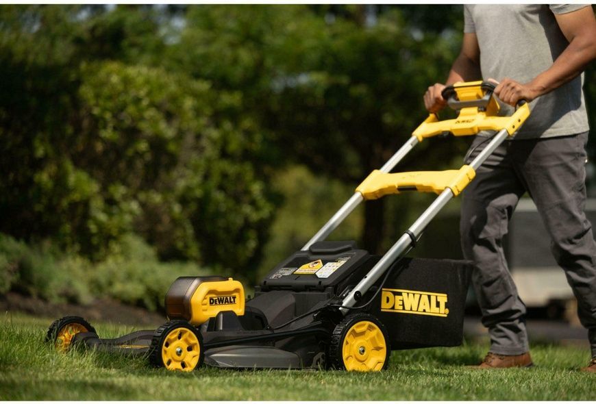 Газонокосилка аккумуляторная самоходная бесщеточная DeWALT DCMWSP550N без АКБ и ЗП 731148 фото