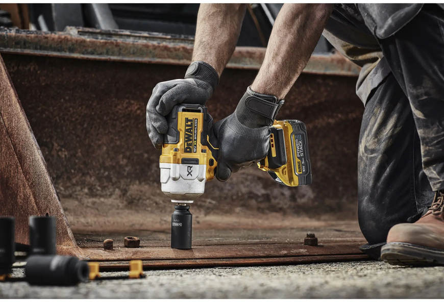 Гайкокрут ударный аккумуляторный DeWALT DCF961H2T 726964 фото