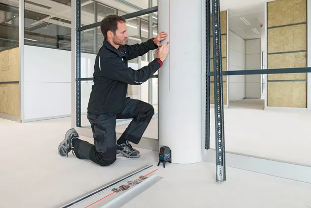 Лазерний нівелір Bosch Professional GCL 2-50 в чемодані з приймачем LR 6 тримачем RM 1 (0601066F01) 726416 фото