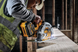 Акумуляторна дискова пилка DeWALT DCS573T1 726906 фото 4