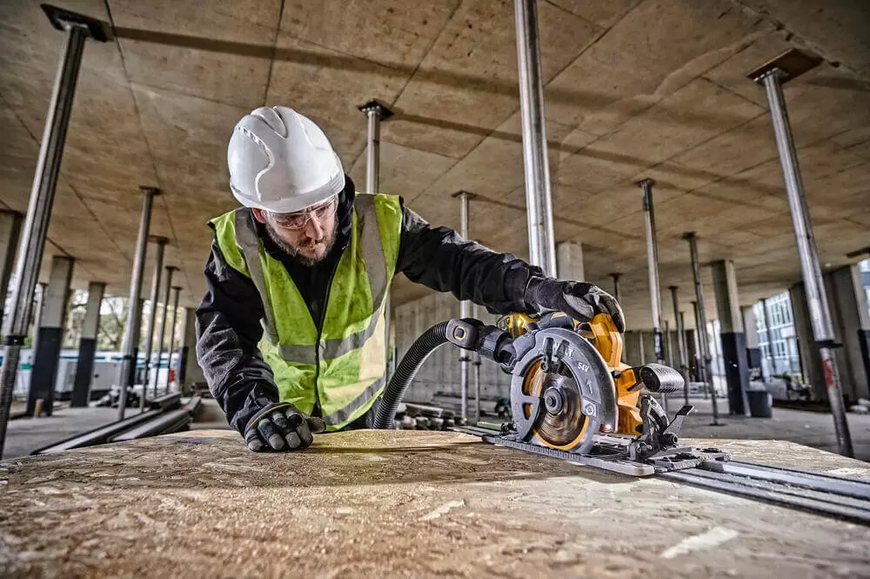 Пила дискова акумуляторна DeWALT DCS579X2 727180 фото