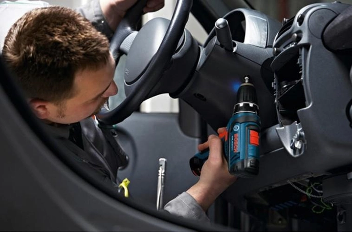 Бесщеточный аккумуляторный шуруповерт Bosch Professional GSR 12V-35 FC с 4 адаптерами в L-Boxx 102 (06019H3000) 726377 фото
