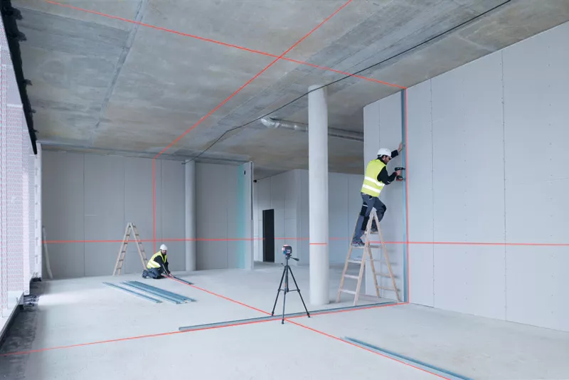 Линейный лазерный нивелир Bosch Professional GLL 3-80 C с мишенью, чехлом (0601063R00) 726462 фото