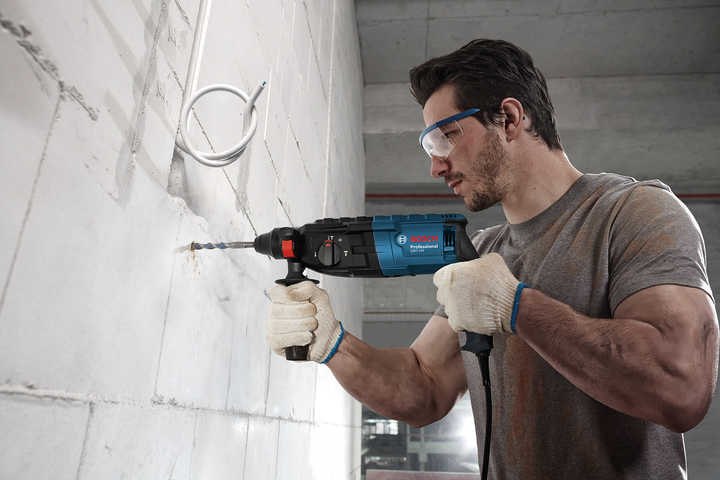 Перфоратор Bosch Professional GBH 240 в чемодані (0611272100) 726303 фото