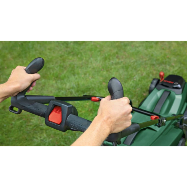 Газонокосарка акумуляторна Bosch CityMower 18V-32-300 solo без АКБ та ЗП (06008B9A08) 732552 фото