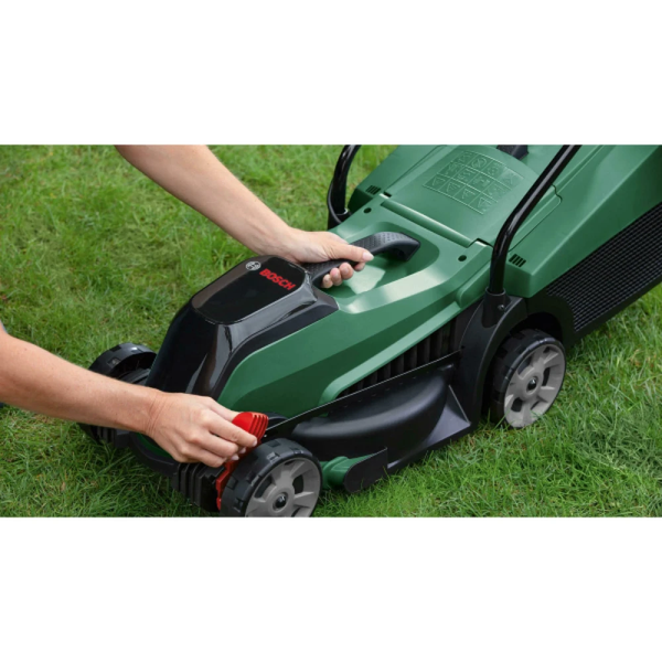 Газонокосарка акумуляторна Bosch CityMower 18V-32-300 solo без АКБ та ЗП (06008B9A08) 732552 фото