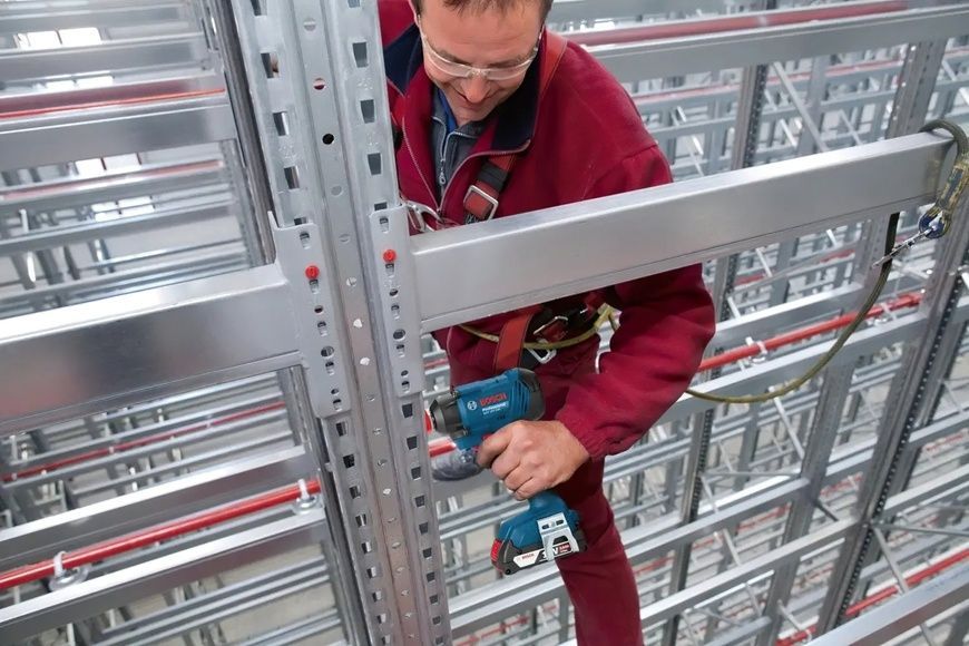 Гайкокрут ударний акумуляторний Bosch Professional GDX 180-LI з 2 АКБ GBA 18V 2.0Ah З/П GAL 18V-40 (06019G5223) 726400 фото