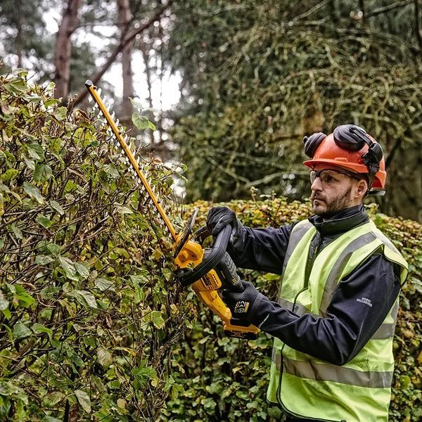 Кущоріз акумуляторний DeWALT DCMHT562N без АКБ та ЗП 732720 фото