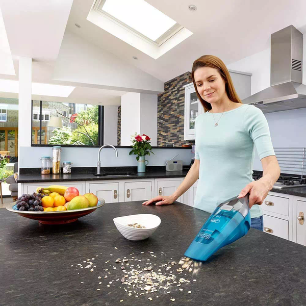Пилосос акумуляторний BLACK & DECKER WDC215WA 728128 фото