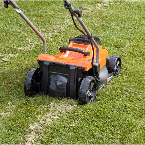 Газонокосарка акумуляторна BLACK+DECKER BCMW33184L2 726743 фото