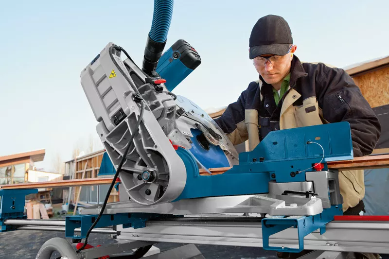 Торцювальна пила Bosch Professional GCM 12 GDL (0601B23600) 726322 фото