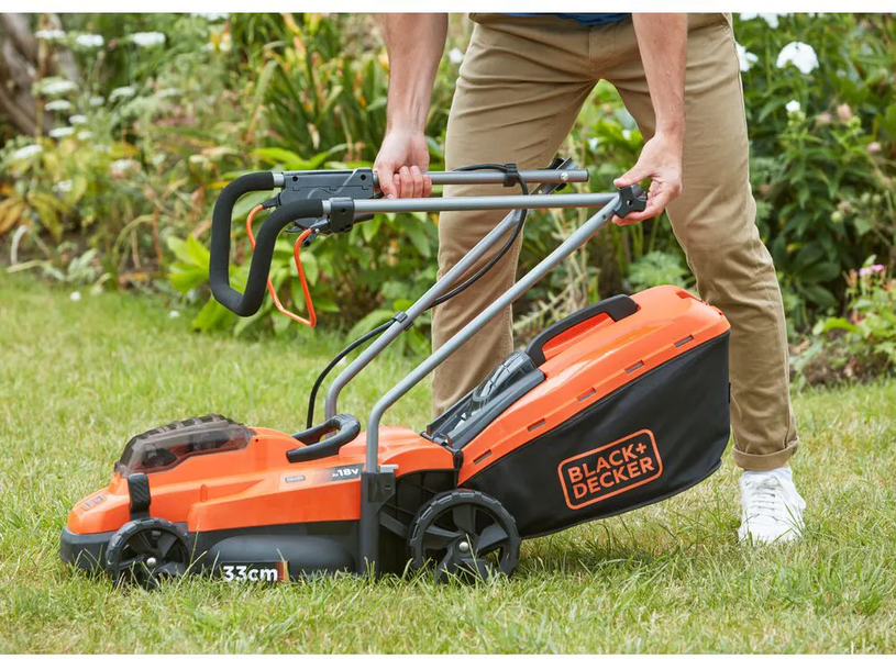 Газонокосарка акумуляторна BLACK+DECKER BCMW33184L2 726743 фото