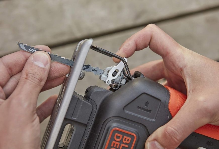 Лобзик аккумуляторный BLACK+DECKER BDCJS12N без АКБ и ЗУ 728544 фото
