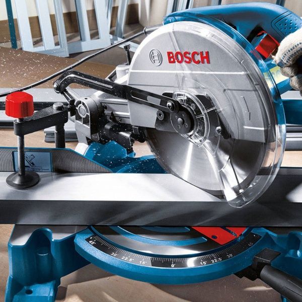 Торцювальна пила Bosch Professional GCM 10 MX (0601B29021) 726321 фото