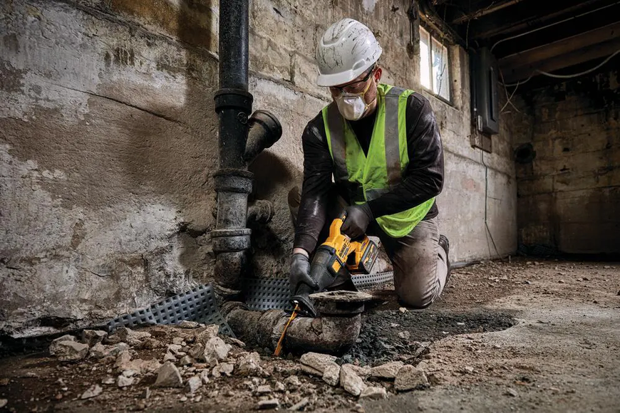 Пила шабельна акумуляторна DeWalt DCS389T2 727226 фото