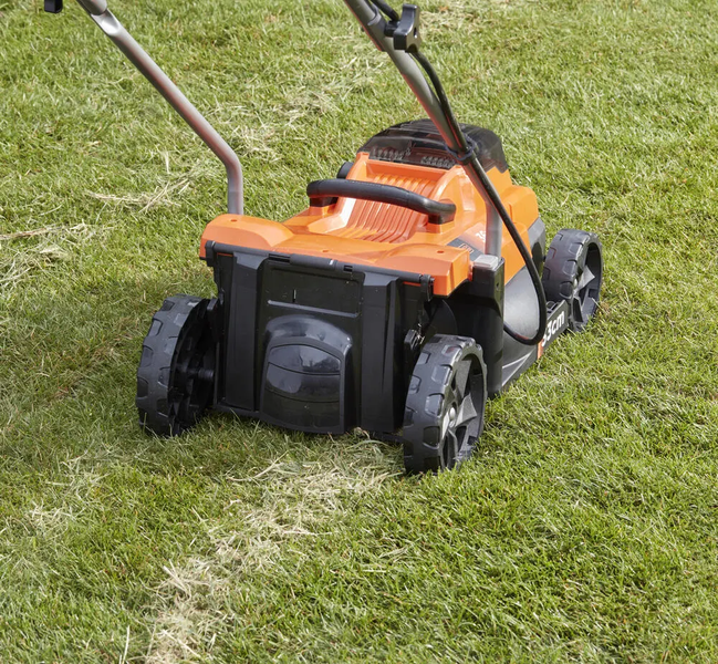 Газонокосарка акумуляторна BLACK+DECKER BCMW3336L1 726746 фото