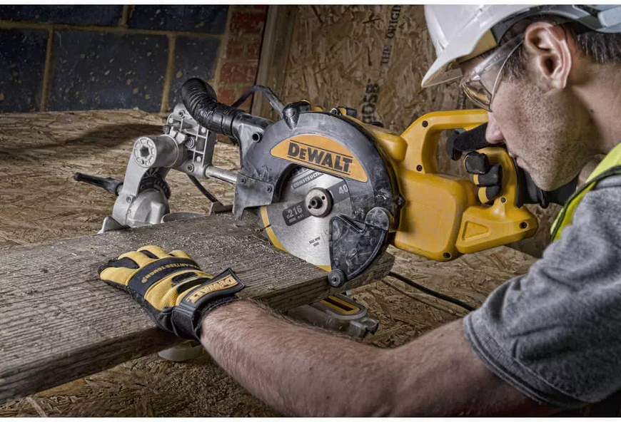 Торцовочная пила DeWALT DWS773 727255 фото