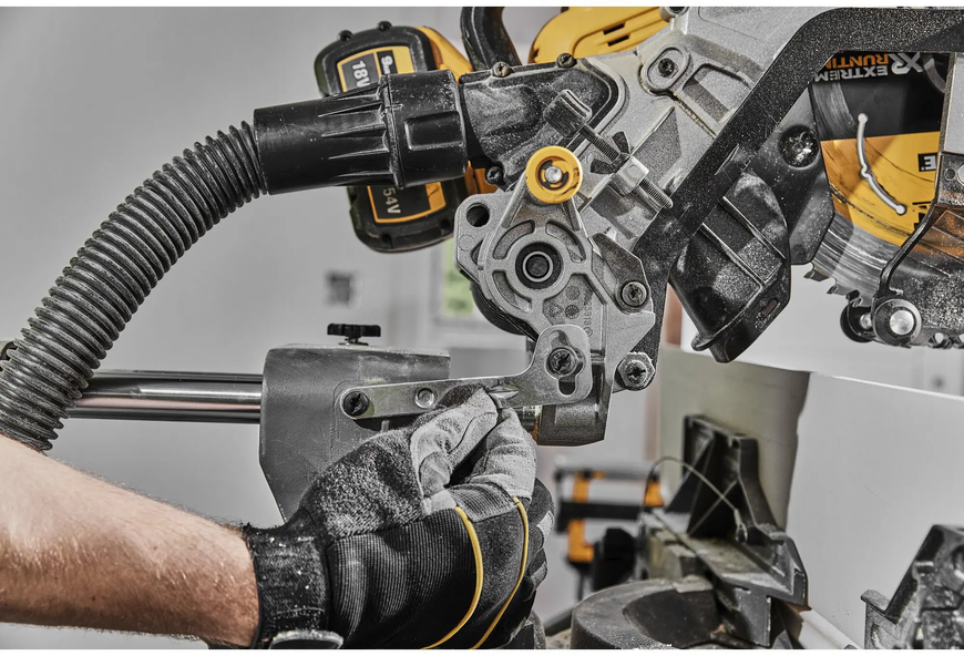 Пила торцювальна акумуляторна DeWALT DCS781N (без АКБ та ЗП) 727197 фото