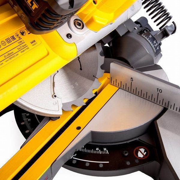 Пила торцовочная аккумуляторная XR FLEXVOLT DeWALT DCS777N (без АКБ и ЗУ) 727199 фото