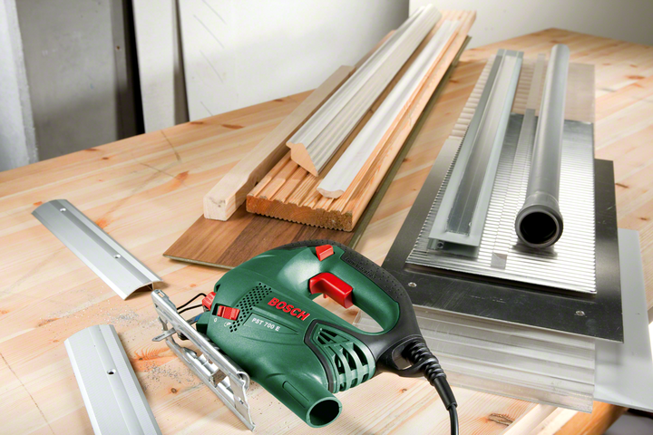 Лобзик Bosch PST 700 E в чемодане (06033A0020) 726471 фото