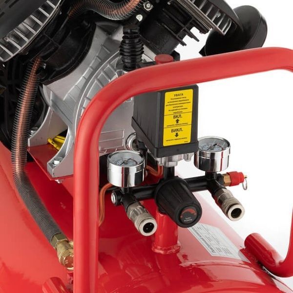 Компрессор Intertool PT-0005 728430 фото