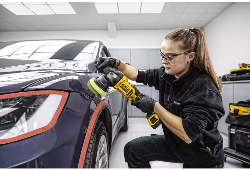 Акумуляторна полірувальна машина DeWALT DCM848P2 726908 фото